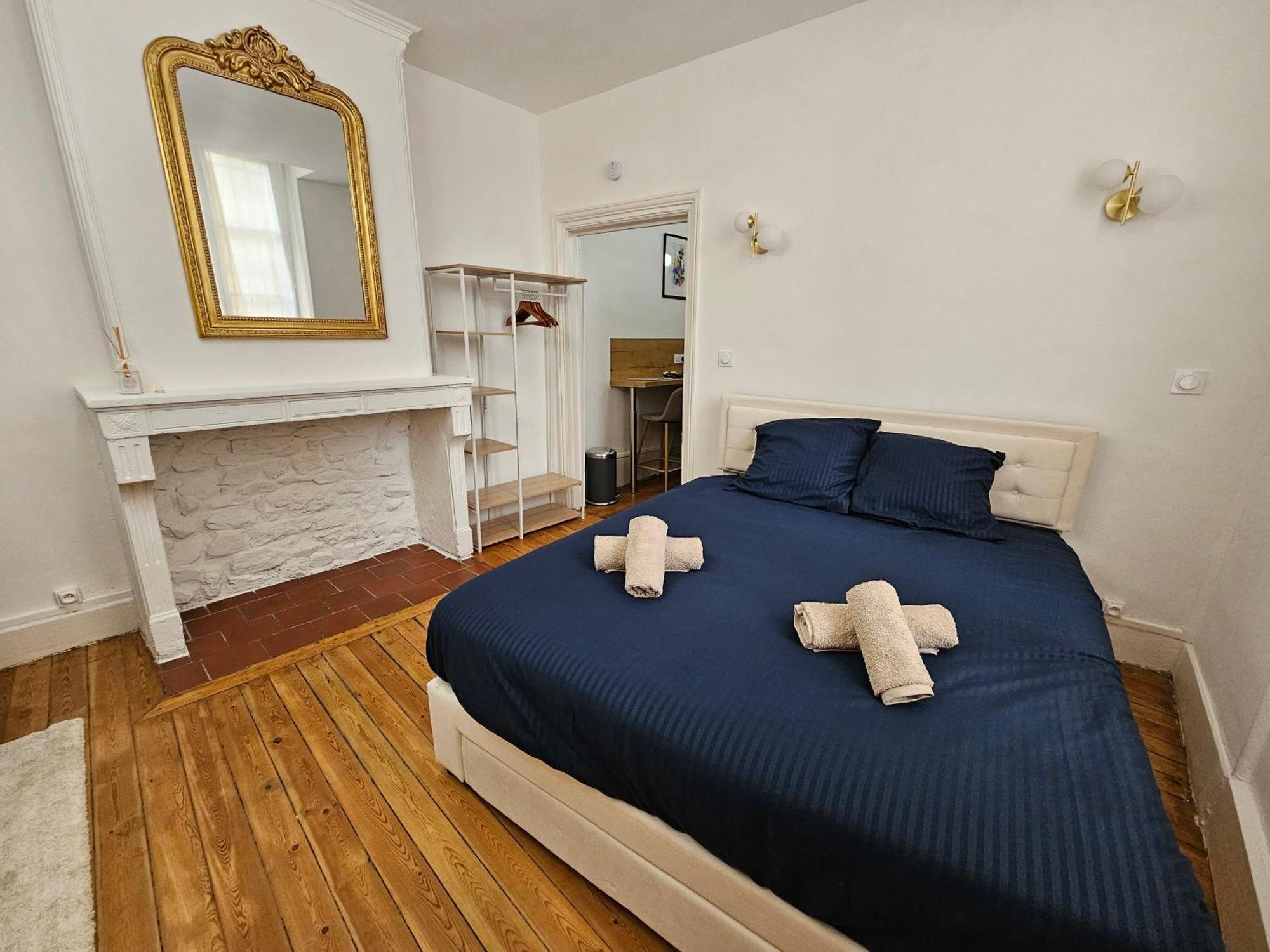 Suite Chic, Contemporaine Au Pied De La Cathedrale ヴィエンヌ エクステリア 写真
